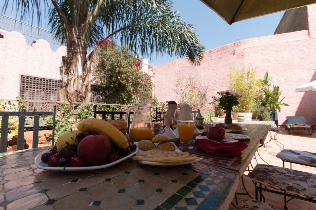 Riad El Ma 梅克内斯 外观 照片